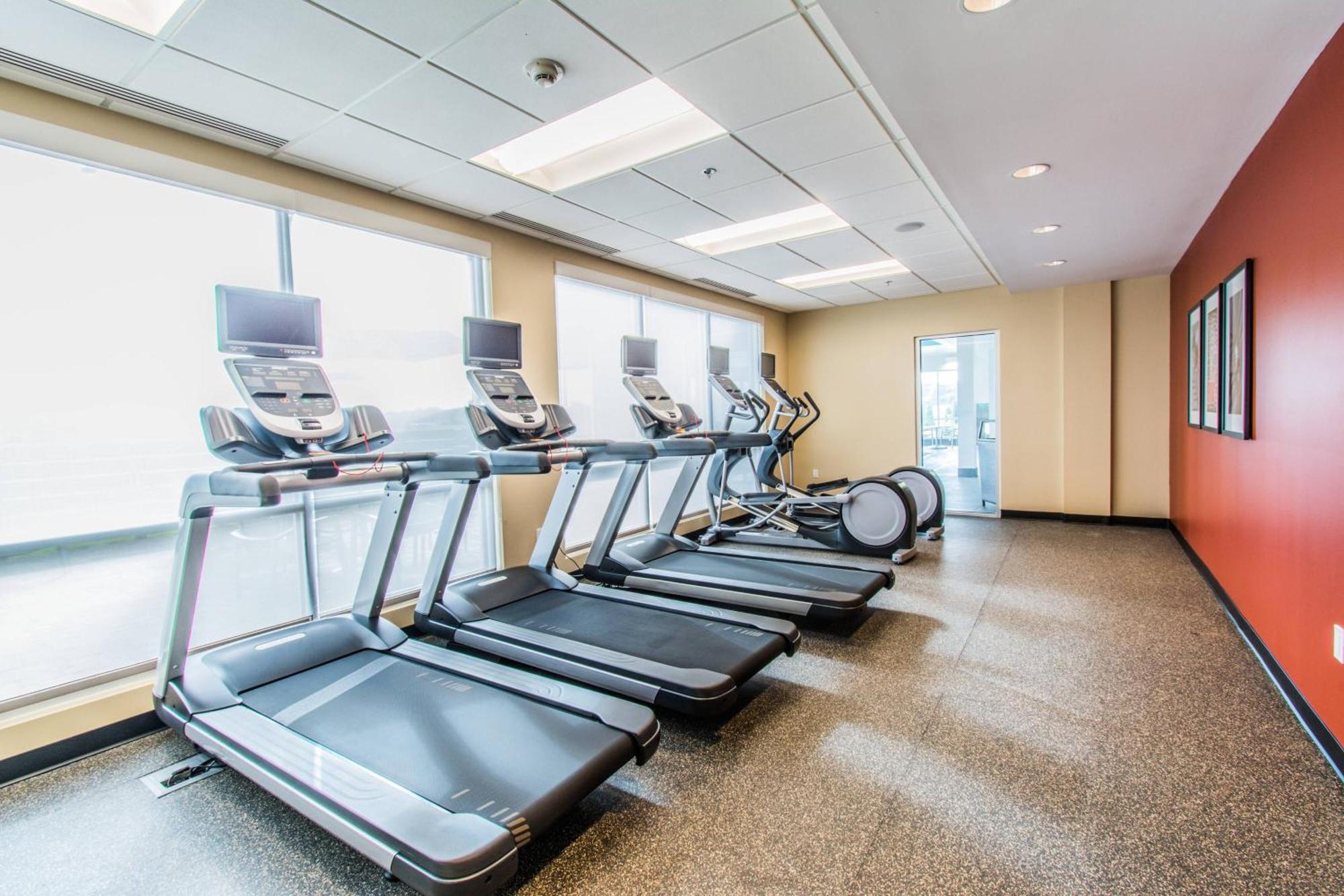 Towneplace Suites By Marriott Evansville Newburgh Экстерьер фото